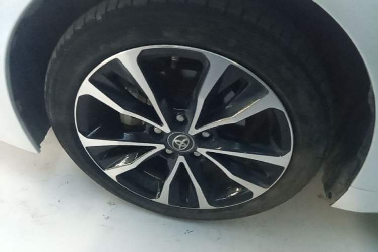Used Toyota Levin 2021 185T CVT Sport Edition Left Front Wheel Hub