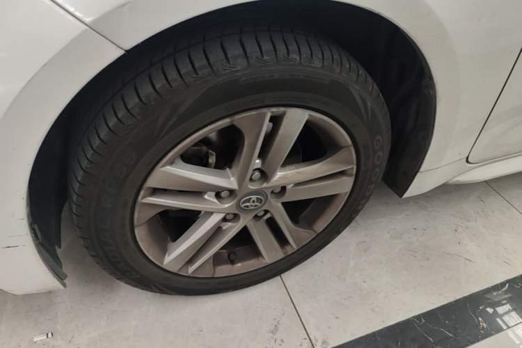 Used Toyota Levin 2021 185T CVT Luxury Edition Left Front Wheel Hub