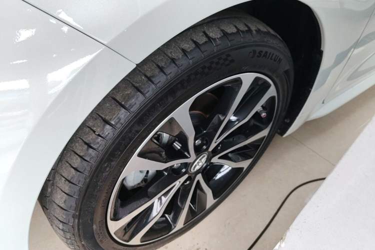 Used Toyota Levin 2021 185T CVT Sport Edition Left Front Wheel Hub