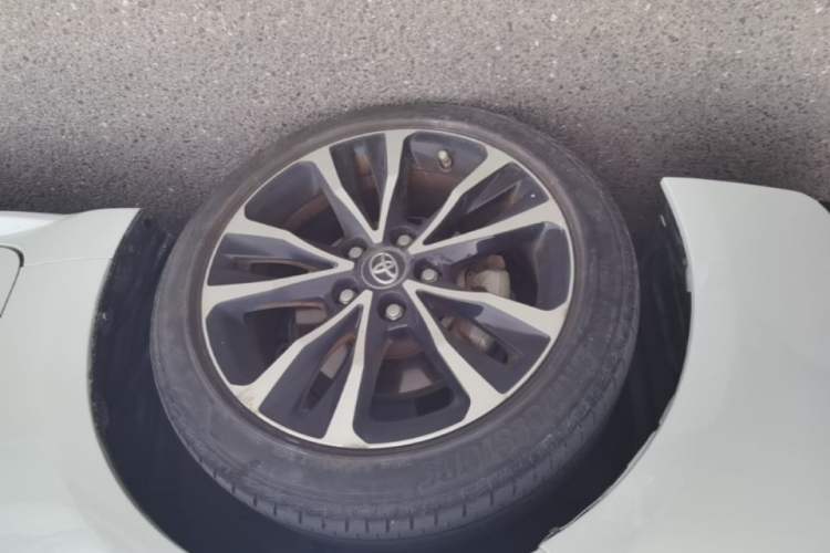 Used Toyota Levin 2021 185T CVT Sport Edition Left Front Wheel Hub