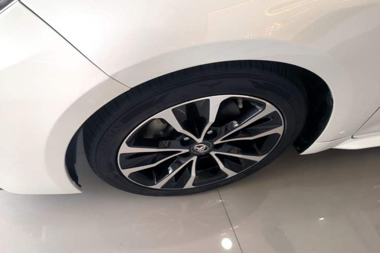 Used Toyota Levin 2021 185T CVT Sport Edition Left Front Wheel Hub