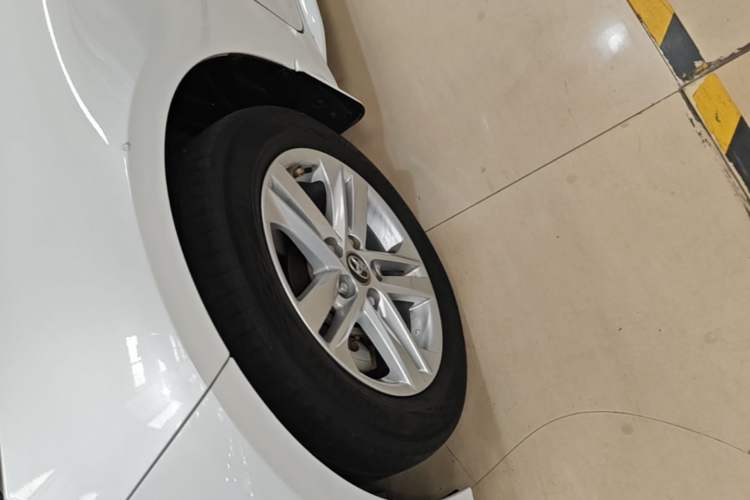 Used Toyota Levin 2021 Dual-Engine 1.8H E-CVT Luxury Edition Left Front Wheel Hub