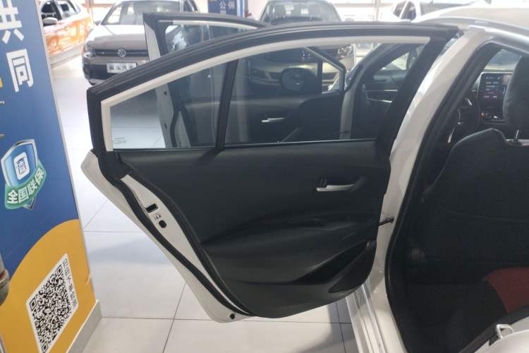 Used Toyota Levin 2021 185T CVT Luxury Edition Left Rear Door Interior