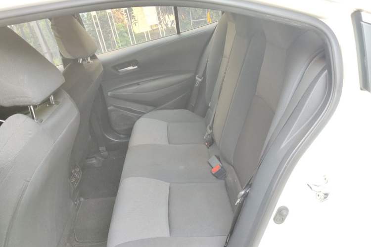 Used Toyota Levin 2021 Dual-Motor 1.8H E-CVT Progressive Edition Left Rear Seat