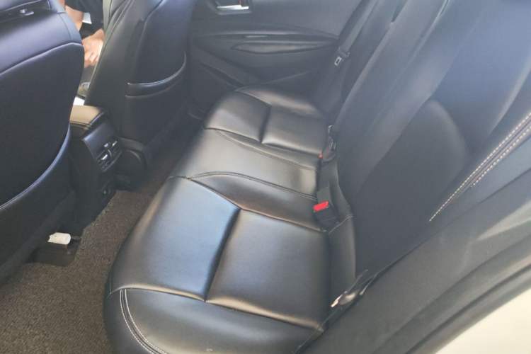 Used Toyota Levin 2021 Dual-Engine 1.8H E-CVT Luxury Edition Left Rear Seat