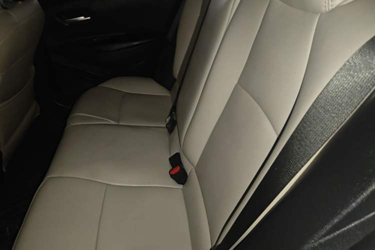 Used Toyota Levin 2021 185T CVT Entry-Level Version Left Rear Seat