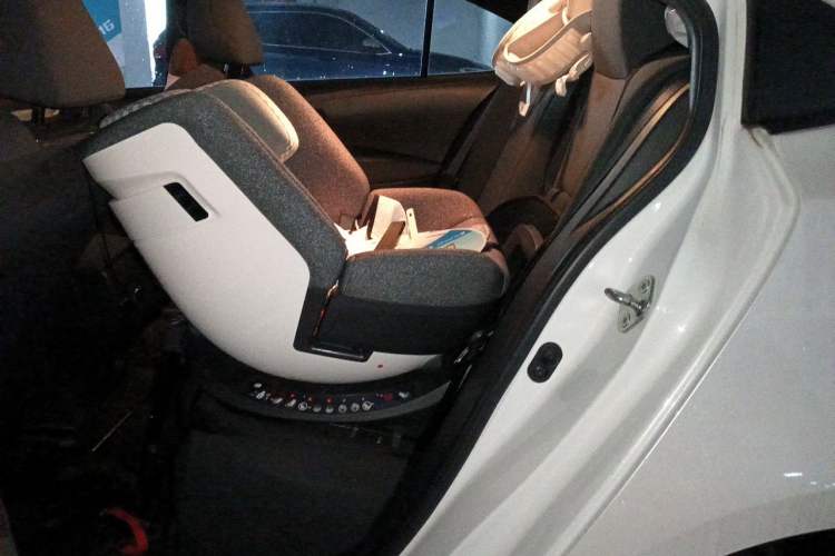 Used Toyota Levin 2021 185T CVT Luxury Edition Left Rear Seat