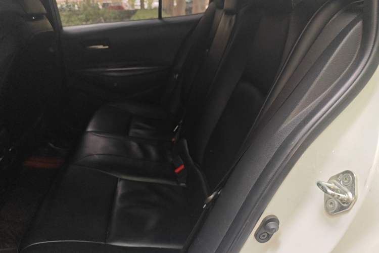 Used Toyota Levin 2021 Dual-Engine 1.8H E-CVT Luxury Edition Left Rear Seat