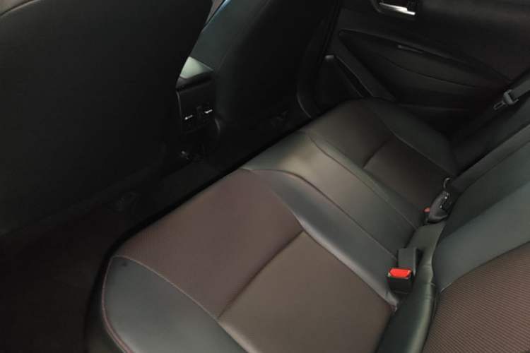 Used Toyota Levin 2021 Dual-Motor 1.8H E-CVT Sport Edition Left Rear Seat