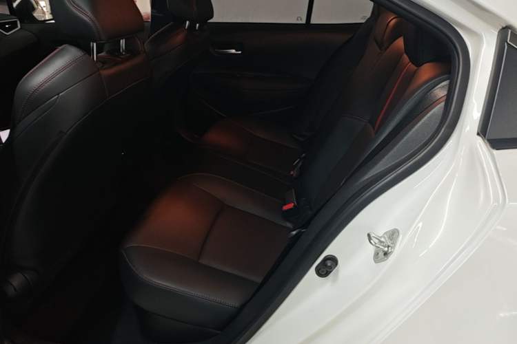 Used Toyota Levin 2021 Dual-Motor 1.8H E-CVT Sport Edition Left Rear Seat