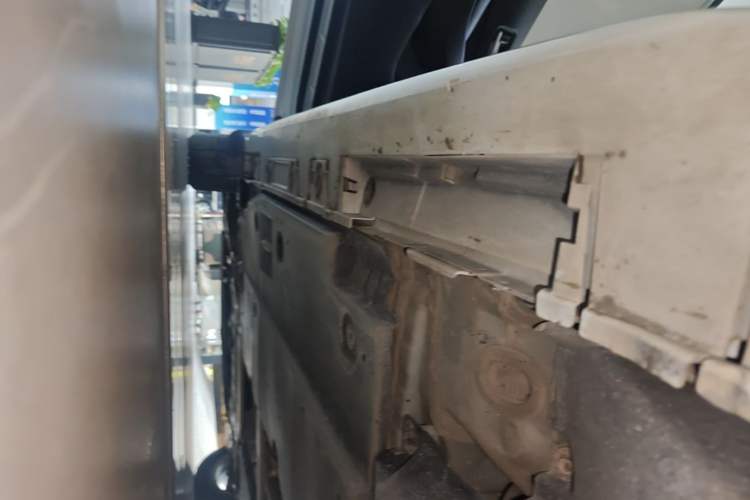 Used Toyota Levin 2021 185T CVT Luxury Edition Left Side Sill