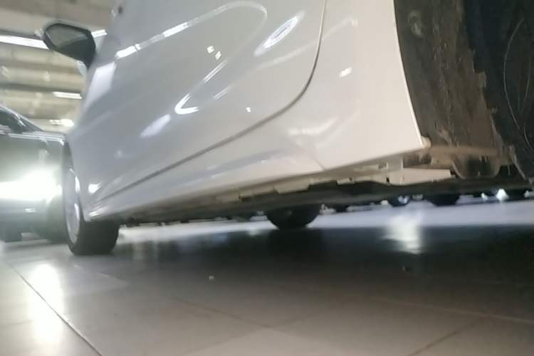 Used Toyota Levin 2021 185T CVT Luxury Edition Left Side Sill