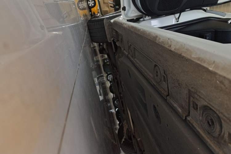 Used Toyota Levin 2021 185T CVT Luxury Edition Left Side Sill