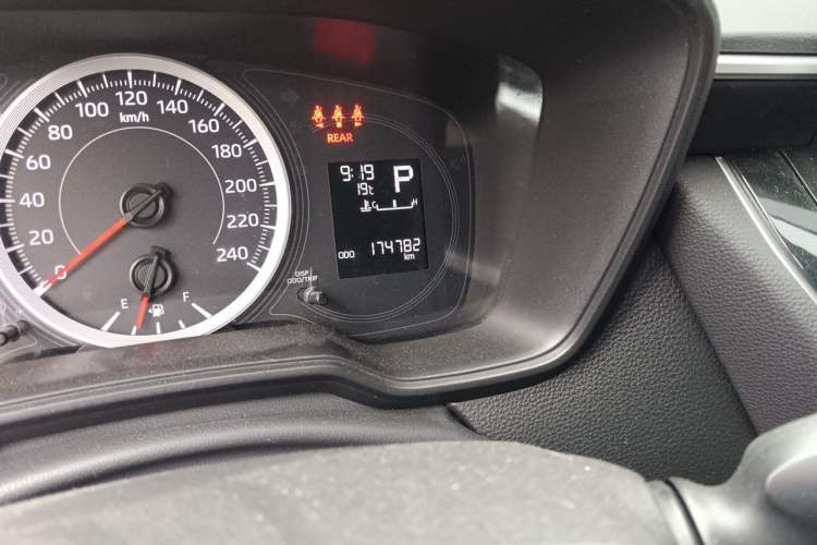 Used Toyota Levin 2021 TNGA 1.5L CVT Entry-Level Model Odometer Close Up