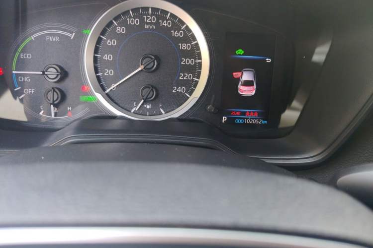 Used Toyota Levin 2021 Dual-Engine 1.8H E-CVT Luxury Edition Odometer Close Up