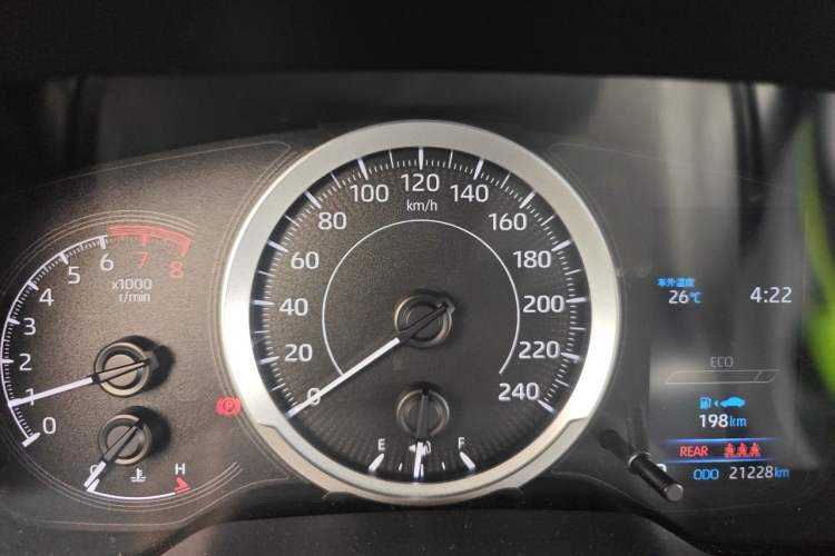 Used Toyota Levin 2021 185T CVT Luxury Edition Odometer Close Up
