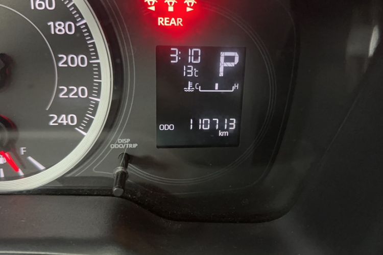 Used Toyota Levin 2021 TNGA 1.5L CVT Entry-Level Model Odometer Close Up