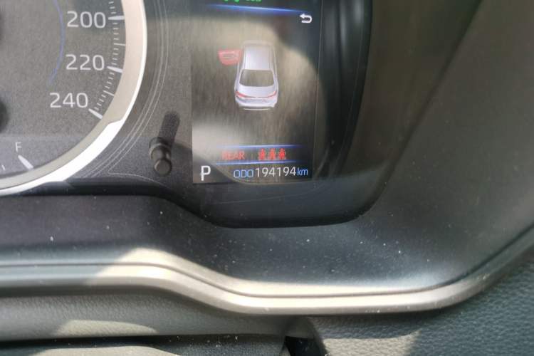 Used Toyota Levin 2021 Dual-Engine 1.8H E-CVT Luxury Edition Odometer Close Up