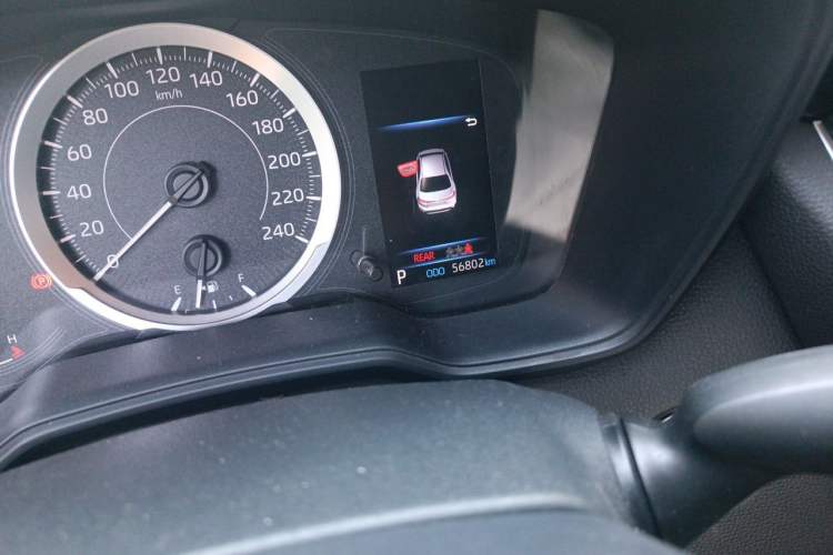 Used Toyota Levin 2021 185T CVT Luxury Edition Odometer Close Up