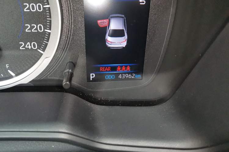 Used Toyota Levin 2021 Dual-Motor 1.8H E-CVT Sport Edition Odometer Close Up