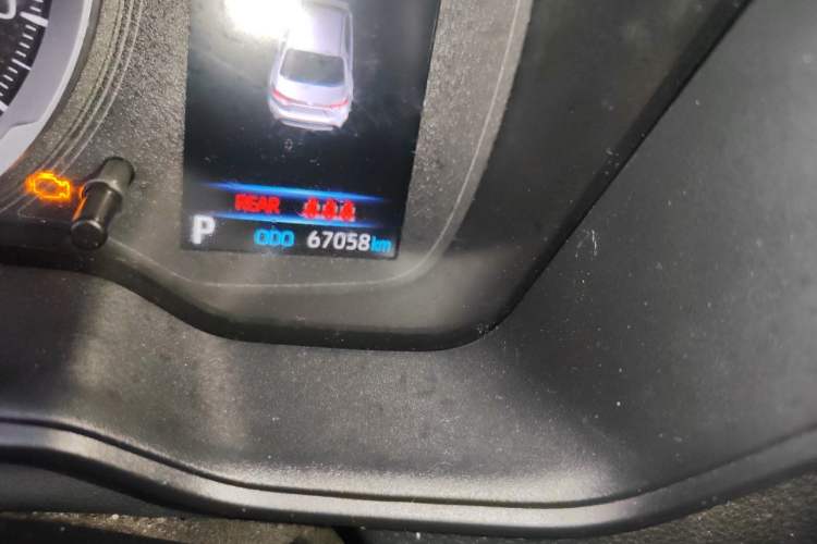 Used Toyota Levin 2021 Dual-Engine 1.8H E-CVT Luxury Edition Odometer Close Up