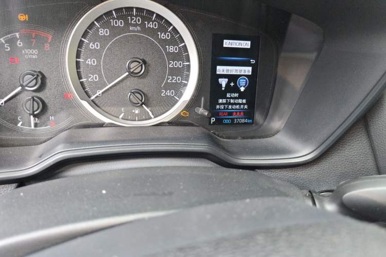Used Toyota Levin 2021 185T CVT Luxury Edition Odometer Close Up