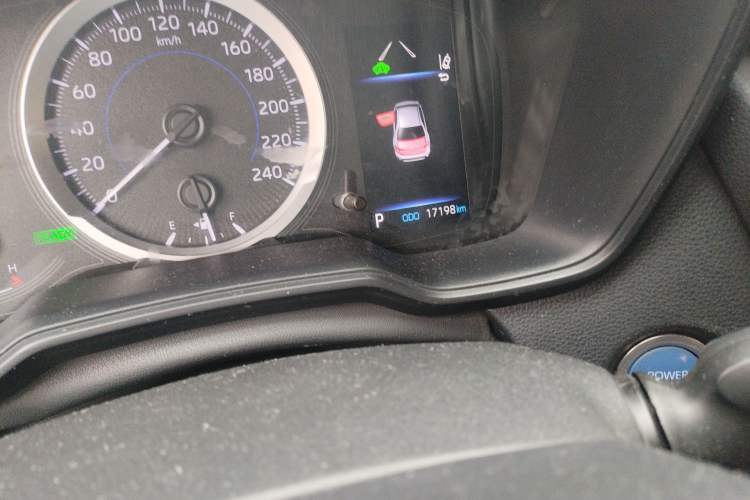 Used Toyota Levin 2021 Dual-Engine 1.8H E-CVT Luxury Edition Odometer Close Up