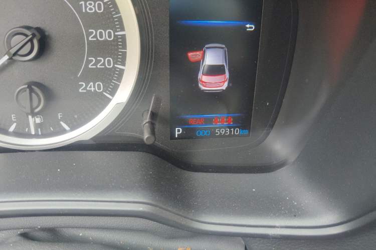 Used Toyota Levin 2021 185T CVT Luxury Edition Odometer Close Up