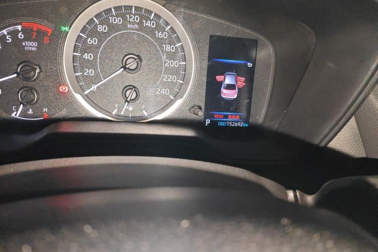 Used Toyota Levin 2021 185T CVT Luxury Edition Odometer Close Up