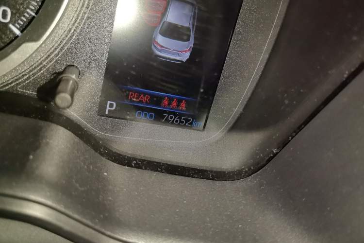 Used Toyota Levin 2021 185T CVT Luxury Edition Odometer Close Up