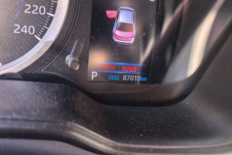 Used Toyota Levin 2021 Dual-Motor 1.8H E-CVT Leading Edition Odometer Close Up