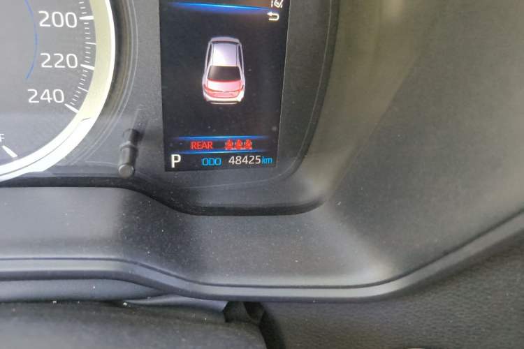 Used Toyota Levin 2021 Dual-Engine 1.8H E-CVT Luxury Edition Odometer Close Up