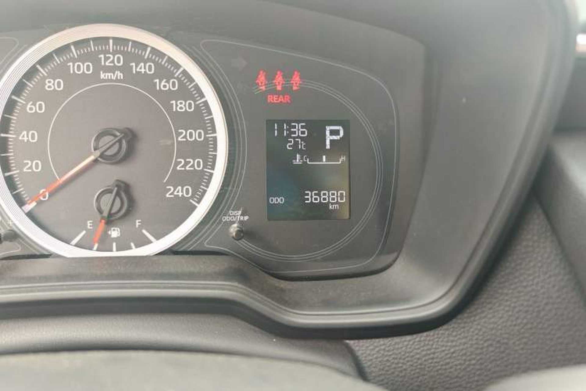 Used Toyota Levin 2021 TNGA 1.5L CVT Entry-Level Model Odometer Close Up