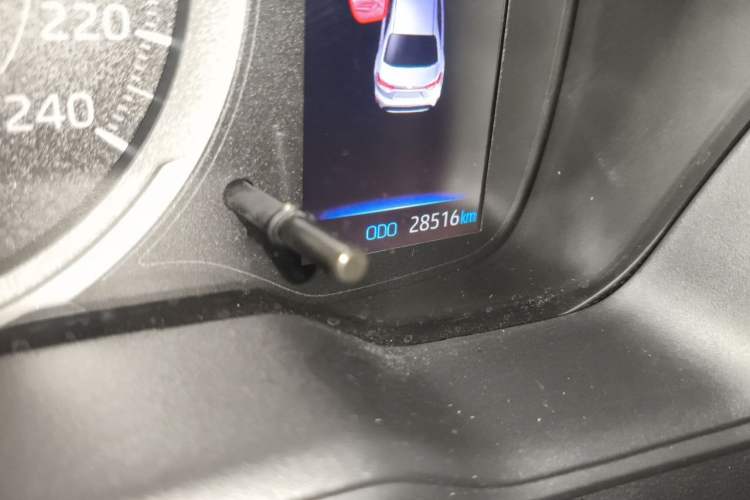 Used Toyota Levin 2021 185T CVT Sport Edition Odometer Close Up