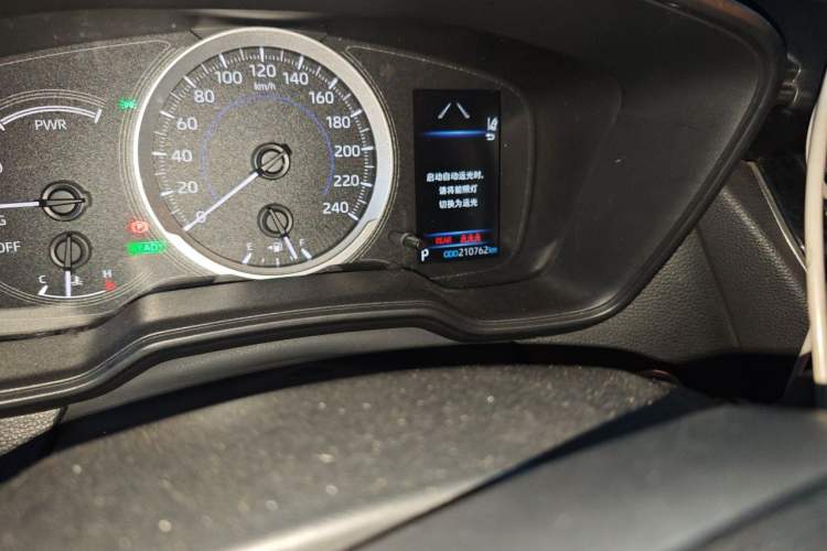 Used Toyota Levin 2021 Dual-Engine 1.8H E-CVT Luxury Edition Odometer Close Up