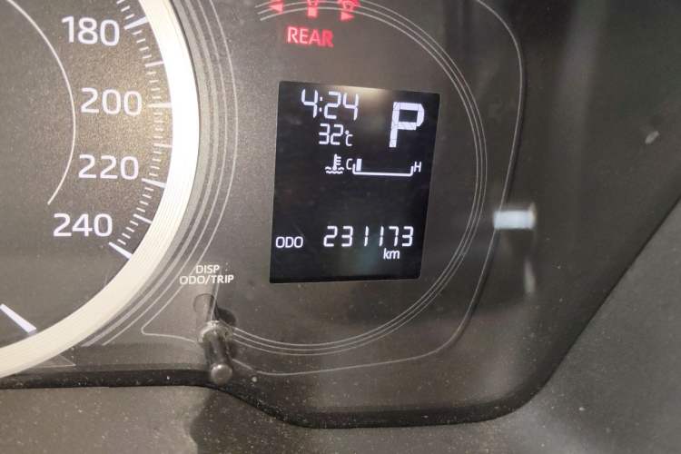 Used Toyota Levin 2021 TNGA 1.5L CVT Entry-Level Model Odometer Close Up