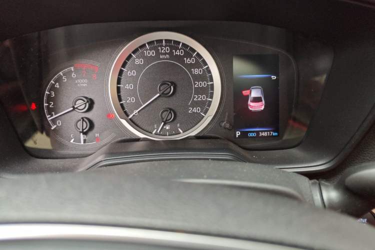 Used Toyota Levin 2021 185T CVT Luxury Edition Odometer Close Up