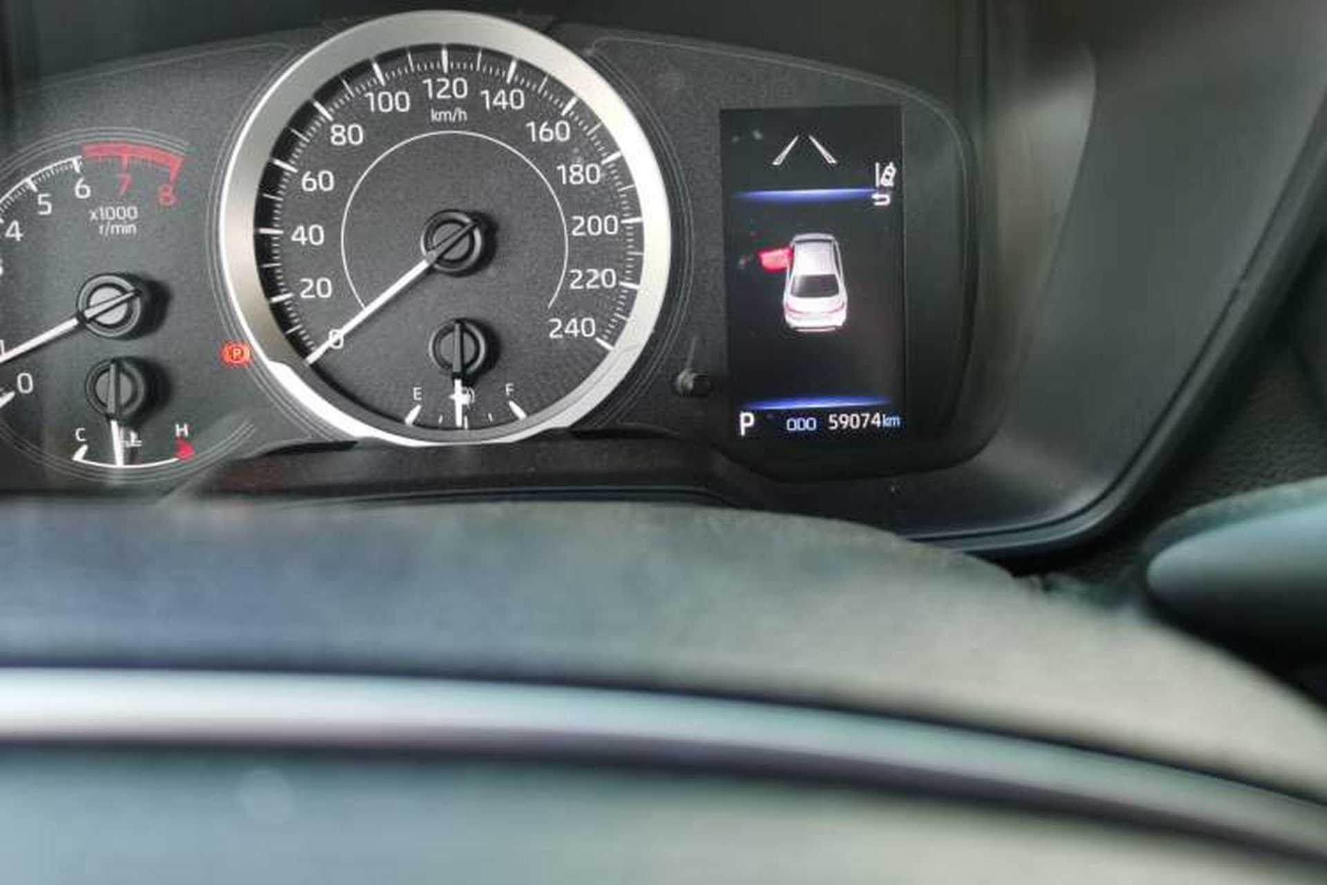 Used Toyota Levin 2021 185T CVT Sport Edition Odometer Close Up