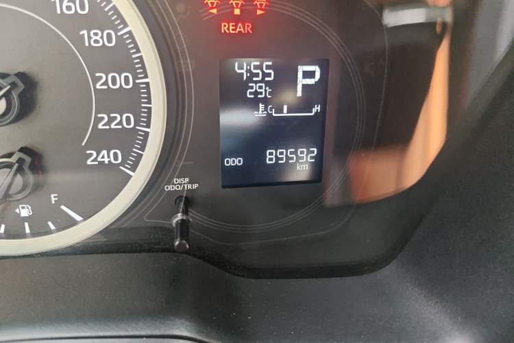 Used Toyota Levin 2021 185T CVT Entry-Level Version Odometer Close Up