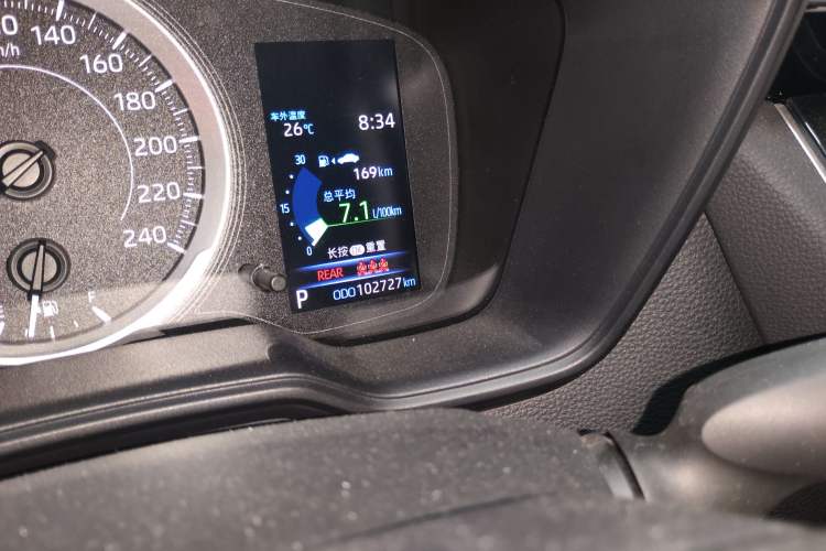 Used Toyota Levin 2021 185T CVT Luxury Edition Odometer Close Up