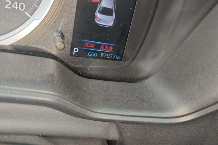 Used Toyota Levin 2021 185T CVT Luxury Edition Odometer Close Up