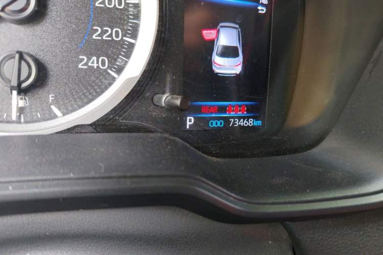 Used Toyota Levin 2021 Dual-Engine 1.8H E-CVT Luxury Edition Odometer Close Up