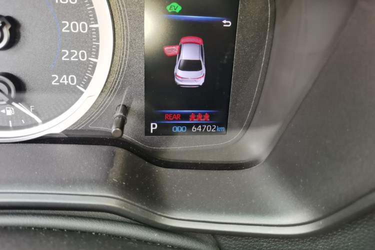 Used Toyota Levin 2021 Dual-Engine 1.8H E-CVT Luxury Edition Odometer Close Up