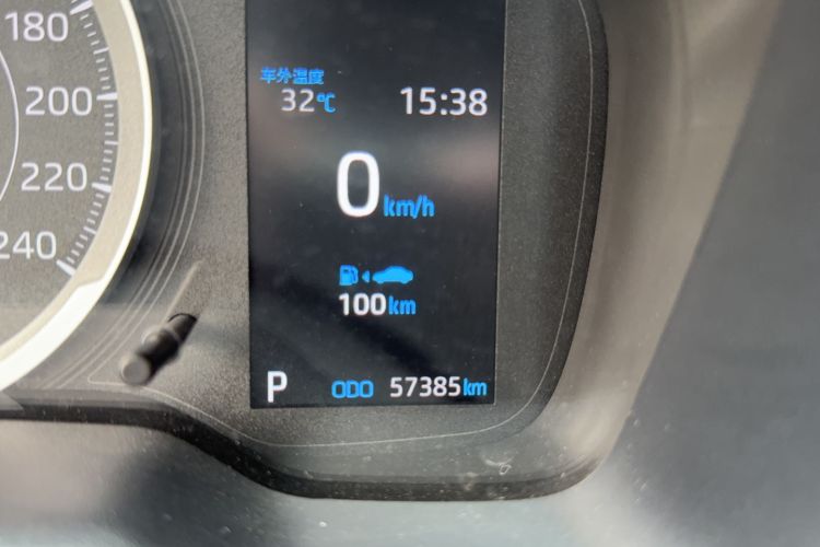 Used Toyota Levin 2021 185T CVT Luxury Edition Odometer Close Up