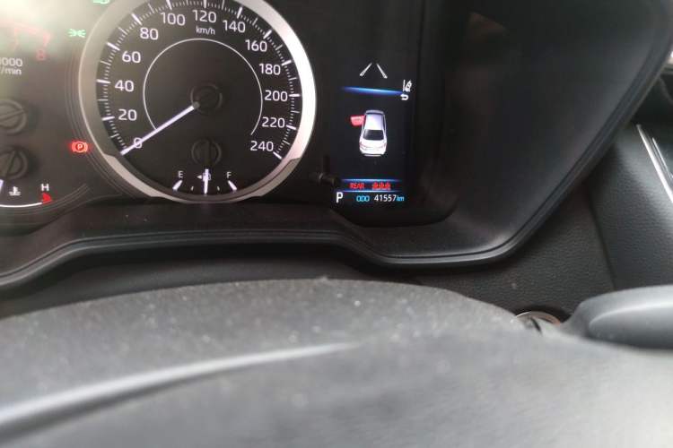 Used Toyota Levin 2021 185T CVT Luxury Edition Odometer Close Up