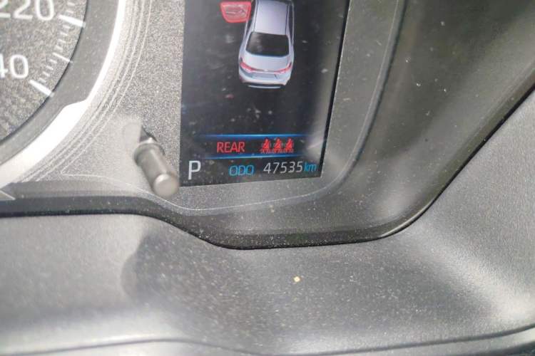 Used Toyota Levin 2021 185T CVT Luxury Edition Odometer Close Up