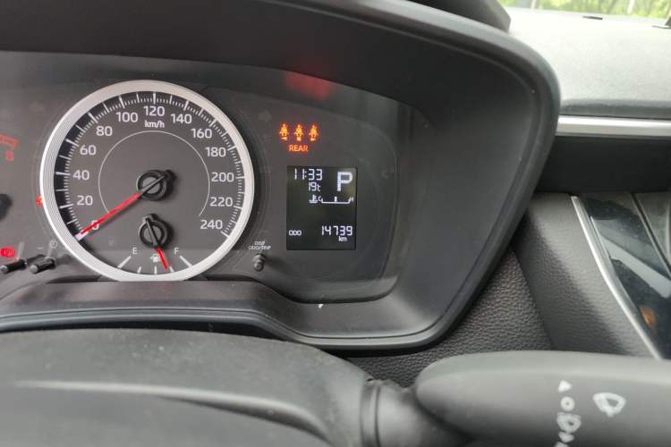 Used Toyota Levin 2021 185T CVT Entry-Level Version Odometer Close Up