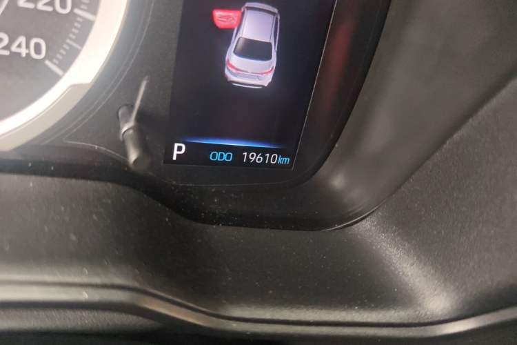 Used Toyota Levin 2021 185T CVT Luxury Edition Odometer Close Up