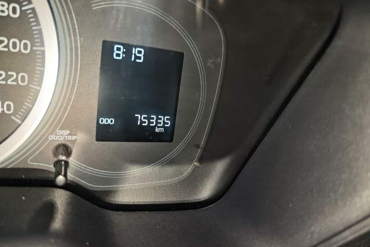 Used Toyota Levin 2021 TNGA 1.5L CVT Entry-Level Model Odometer Close Up