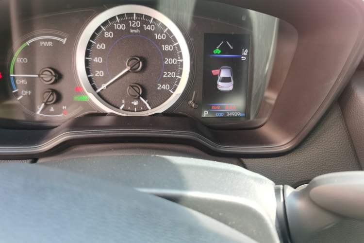 Used Toyota Levin 2021 Dual-Engine 1.8H E-CVT Luxury Edition Odometer Close Up